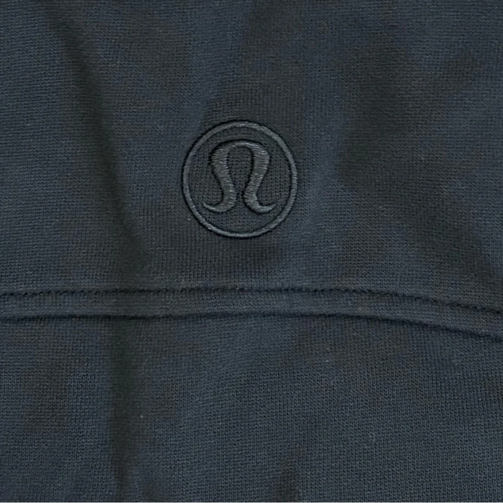 NWT Lululemon Scuba Oversized Pullover In Black Size XS/S - Picture 4 of 7